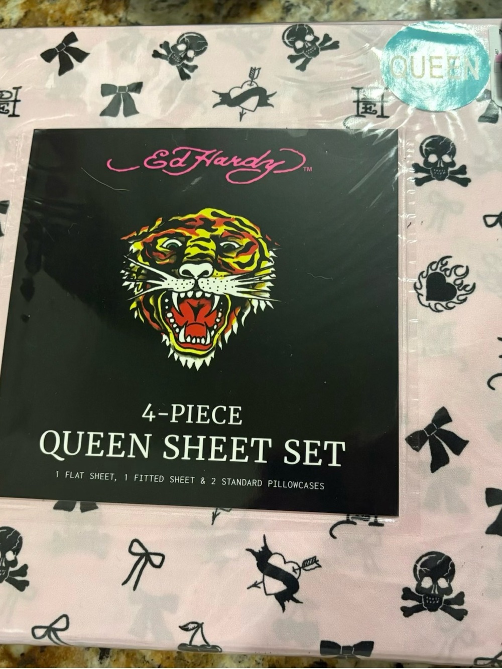 Sheets - Picture 3 of 3